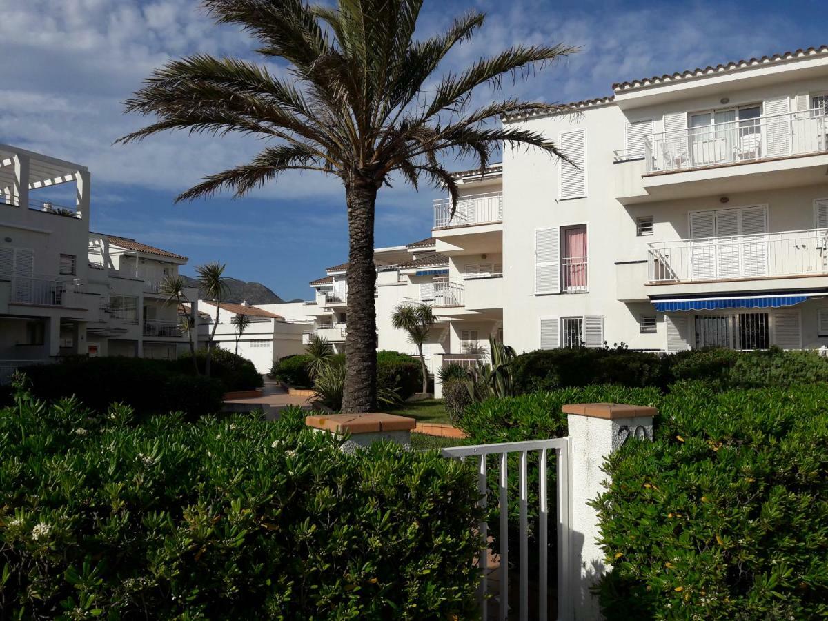 Residencia Platja De Roses Lejlighed Eksteriør billede