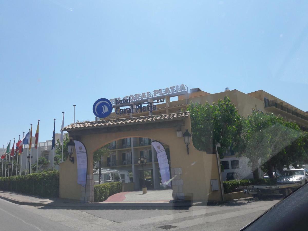 Residencia Platja De Roses Lejlighed Eksteriør billede